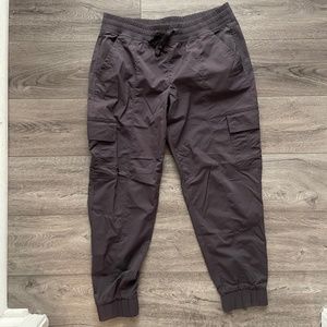 Eddie Bauer Trail Breeze Cargo Joggers, Aubergine, medium